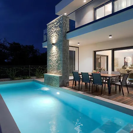 Awesome In With Kitchen