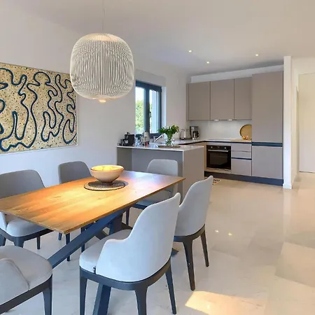 Awesome In With Kitchen * Basanija