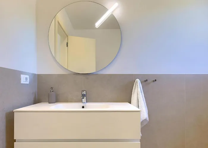 Awesome In With Kitchen * Bašanija