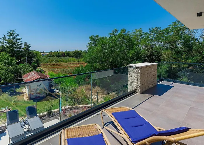 Awesome In With Kitchen *