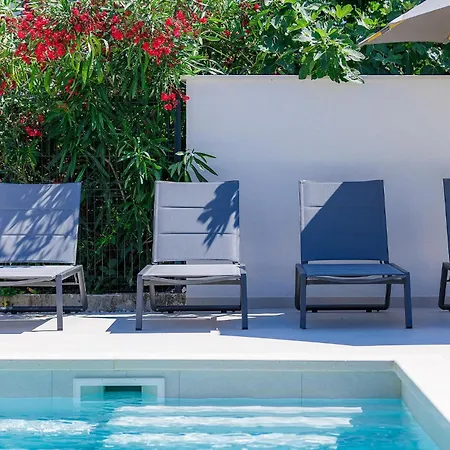 別荘 Awesome In With Kitchen