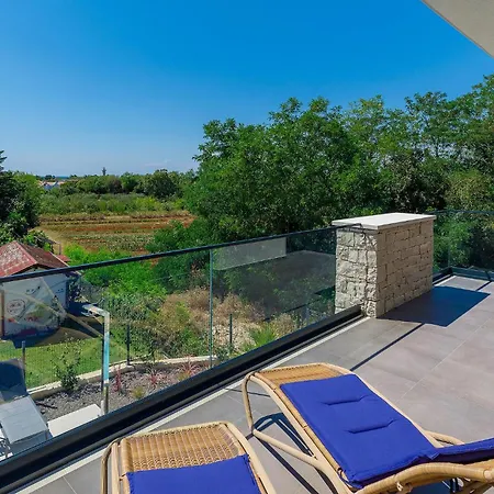 Awesome In With Kitchen *